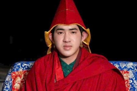 Tôn Ảnh: Đức H.H 17th Kadam Kyabje Dongchen Chotrul Rinpoche